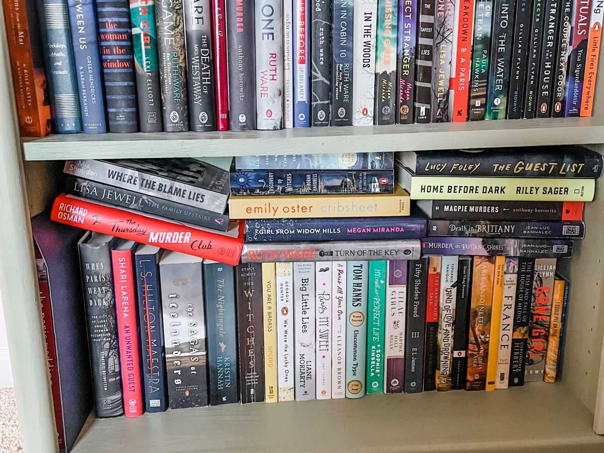 Favorite Books + Family Holiday&nbsp;Traditions